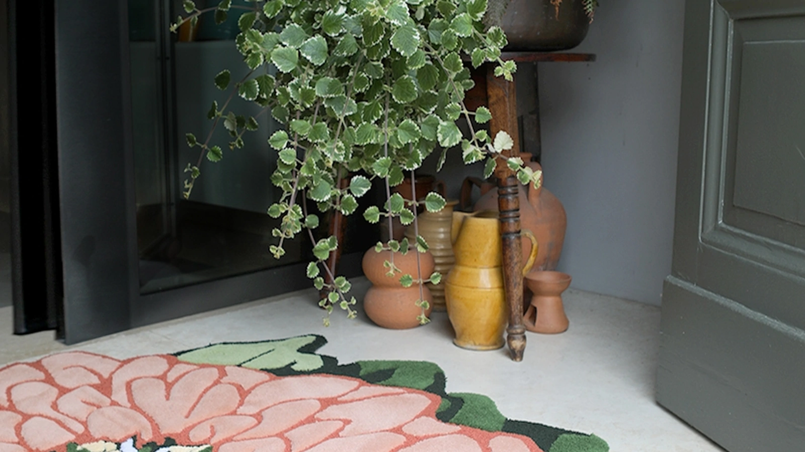 Tappeto Doktor Zinn Flower di Carpet Edition