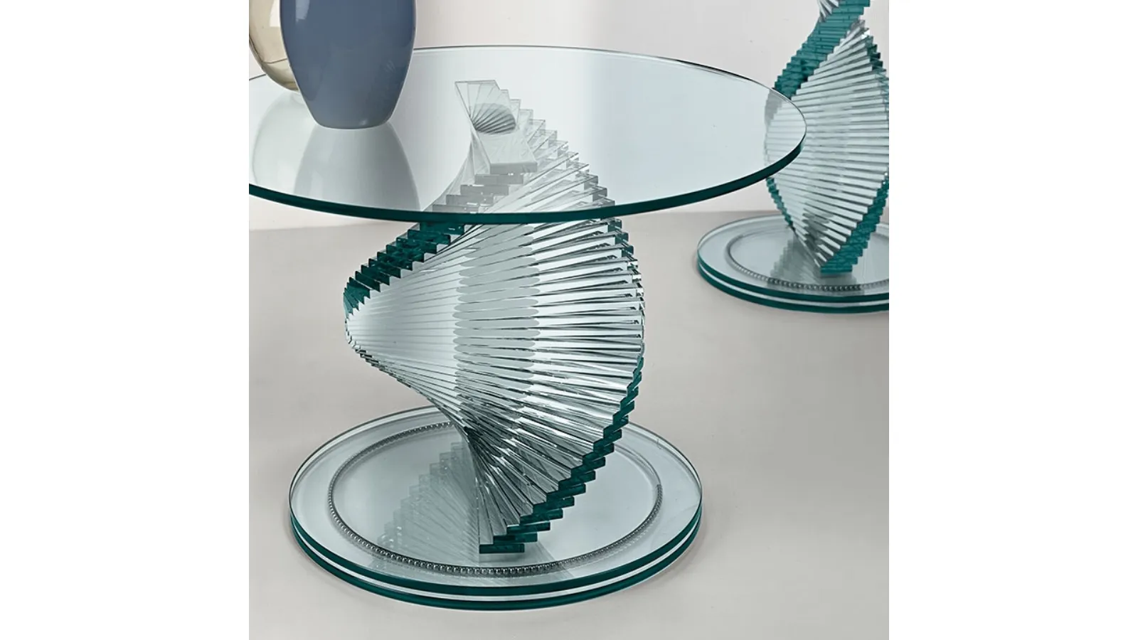 Tavolino di design con base rotante Elica Tonelli
