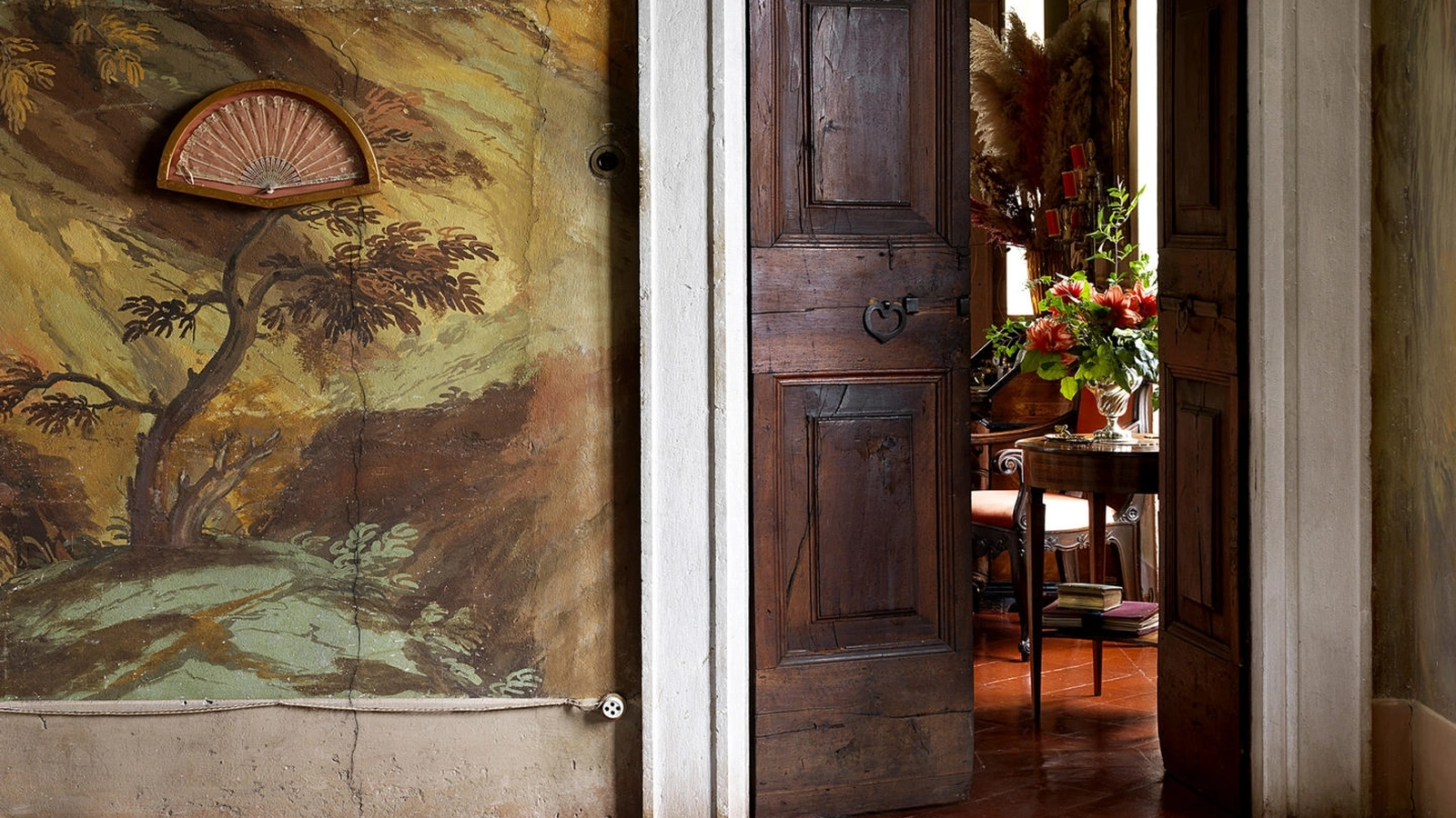 Tappeto Exas Blue e Memby Yellow di Carpet Edition