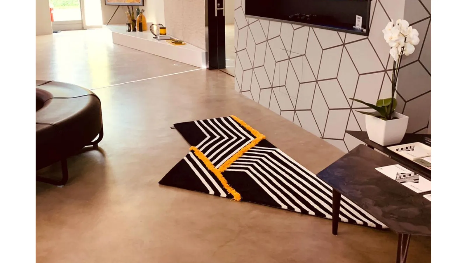 Tappeto Memby Yellow di Carpet Edition
