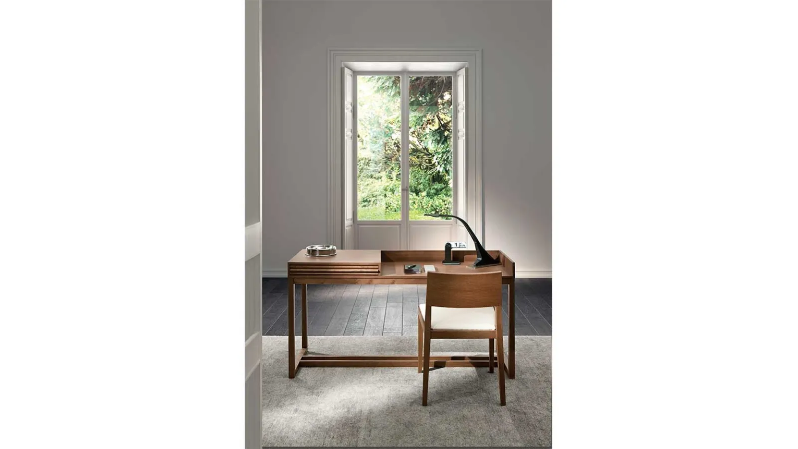 Scrittoio in legno con cassetto Athena di Pacini e Cappellini