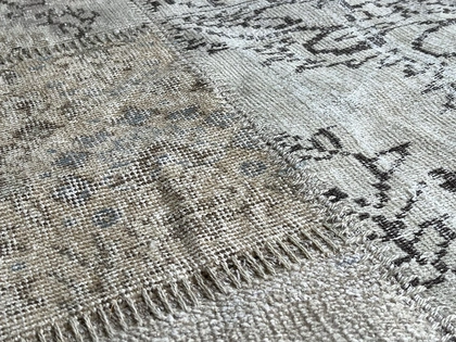 Tappeto Patchwork Beige in Lana e Cotone di Carpet Edition