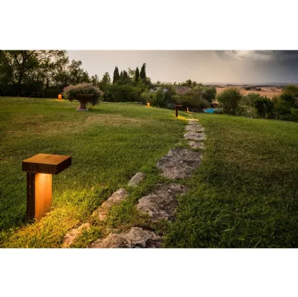 Lampada per esterni in acciaio color ruggine Rusty Pathlight di SLV