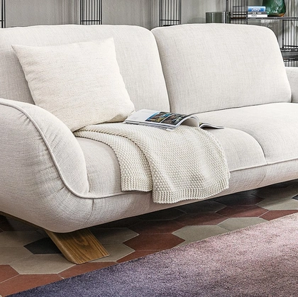 Divano lineare Favola di Calligaris