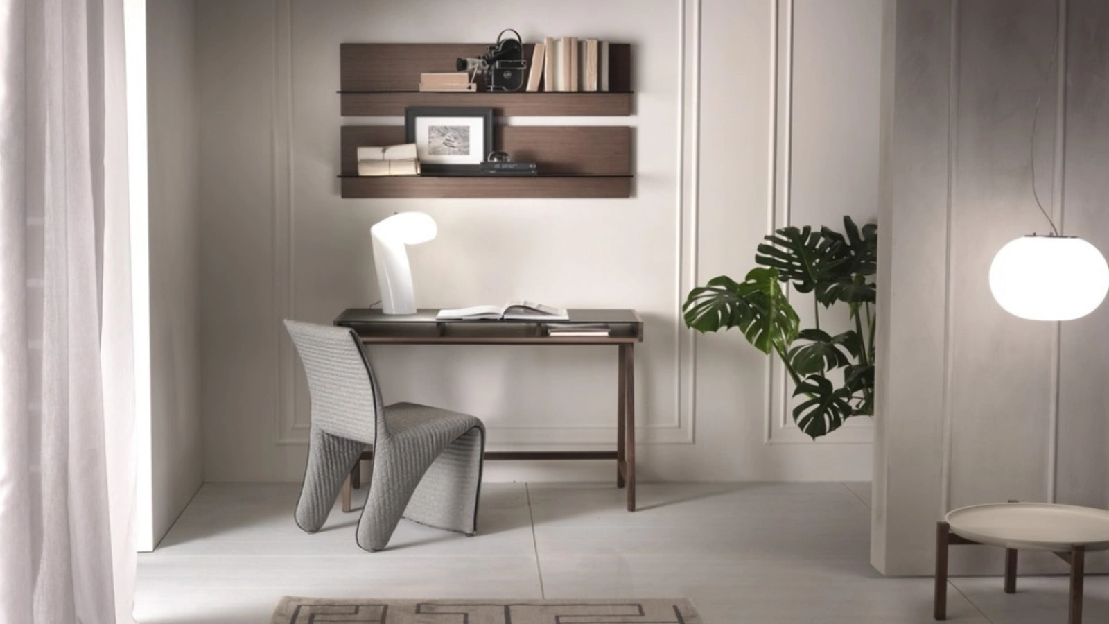 Libreria sospesa Binario di Pacini e Cappellini