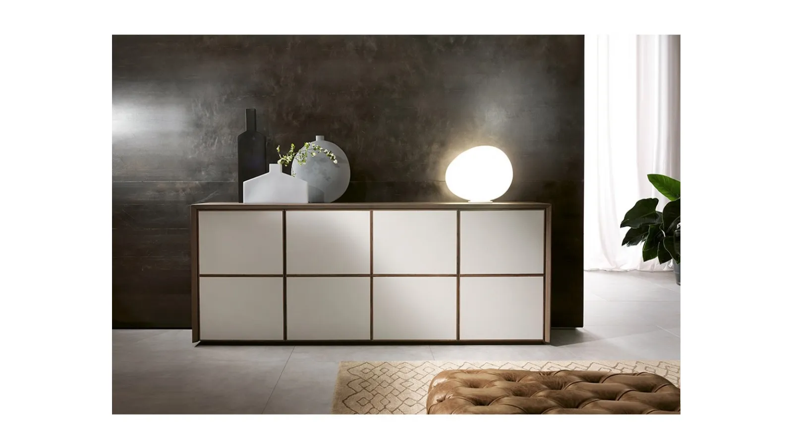Madia elegante in legno con inserti in eco cemento Flair di Pacini e Cappellini