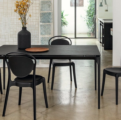 Sedia in policarbonato Parisienne di Calligaris