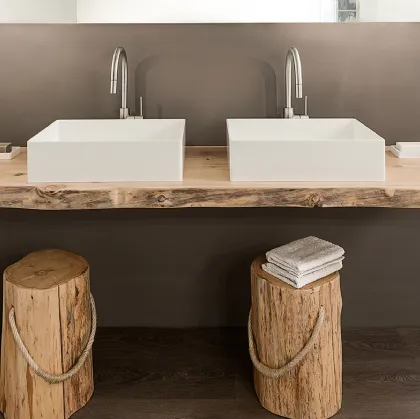 Sgabello in legno Ceppi di Be Natural