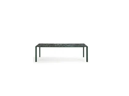 Tavolo Akashi in ceramica di Midj