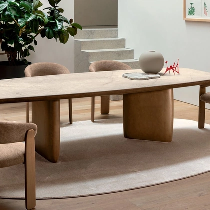 Tavolo Riverstone in ceramica di Calligaris