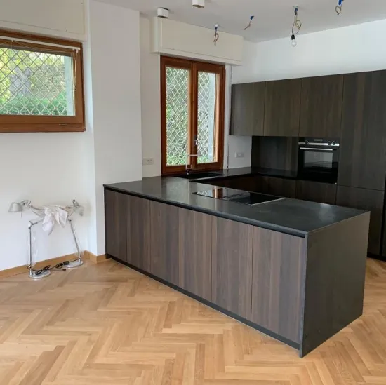 Interior design elegante e contemporaneo