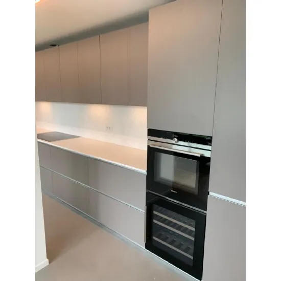 Eleganza minimal su misura