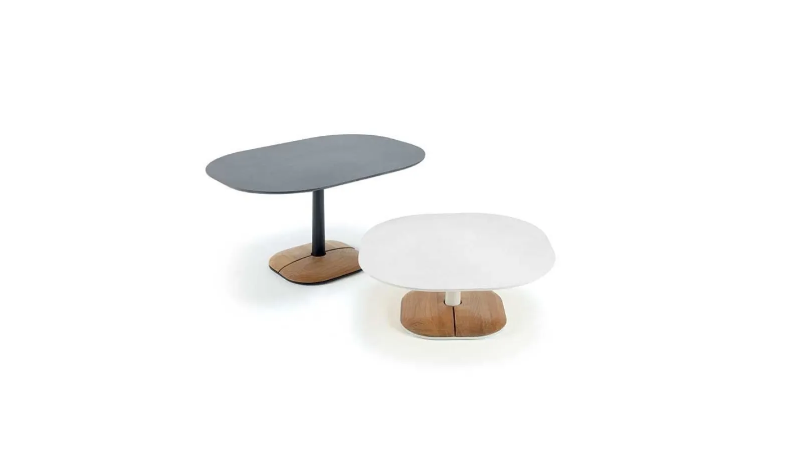 Tavolino Enjoy in pietra ceramica di Ethimo