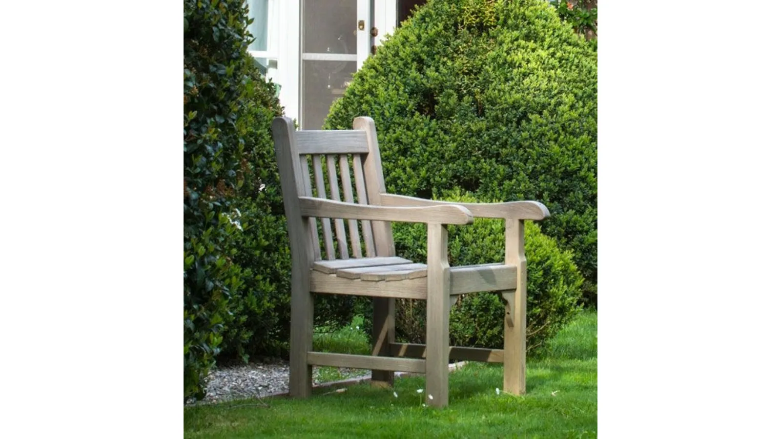 Poltroncina Notting Hill in Teak di Ethimo