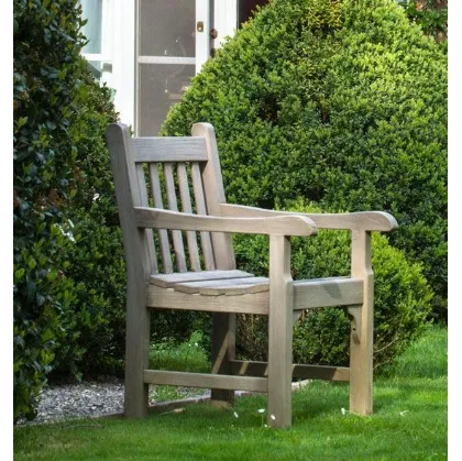 Poltroncina Notting Hill in Teak di Ethimo