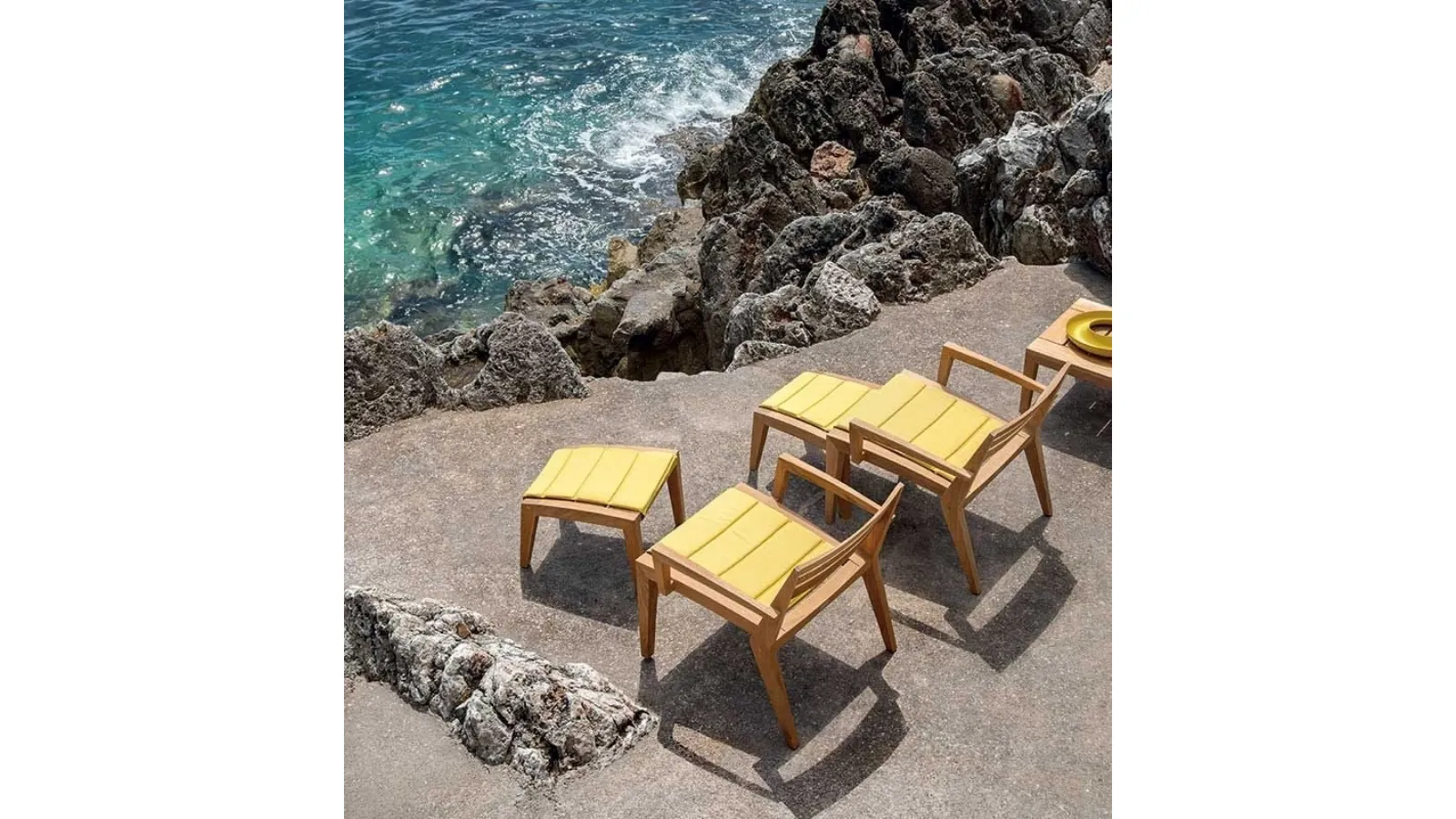 Poltrona in Teak Ribot di Ethimo