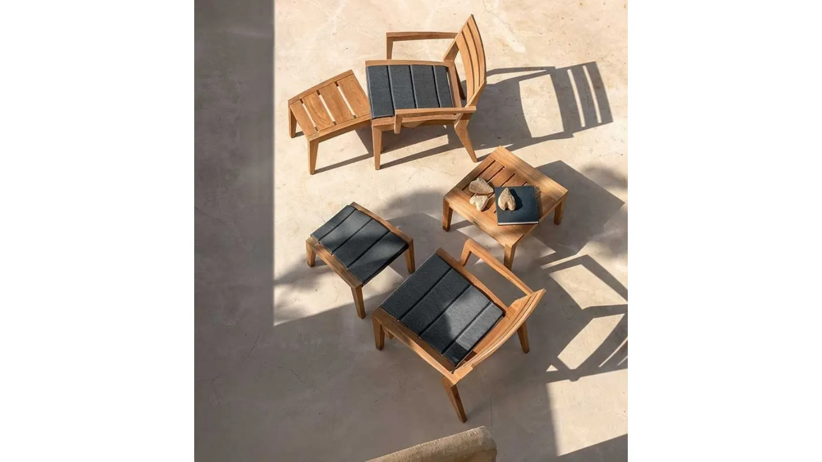 Poltrona in Teak Ribot di Ethimo